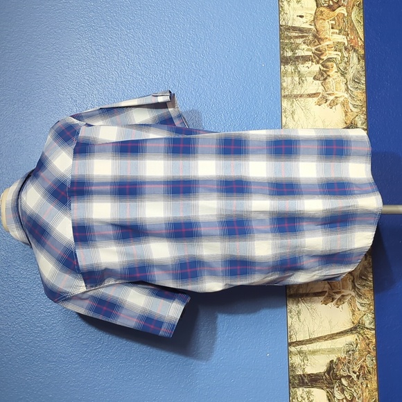 Straightfaded Shirt - Picture 4 of 6